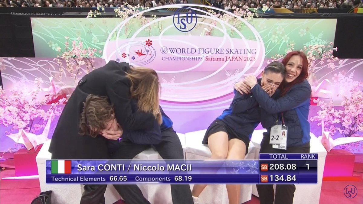 AnythingGOE's tweet photo. 🇮🇹 Sara Conti / Niccolo Macii are the first Italian pairs team to medal at Worlds! #WorldFigure https://t.co/ePGz8xKM8y