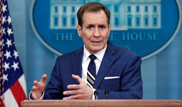 如果俄羅斯害怕貧鈾彈，它可以從烏克蘭撤出坦克——白宮