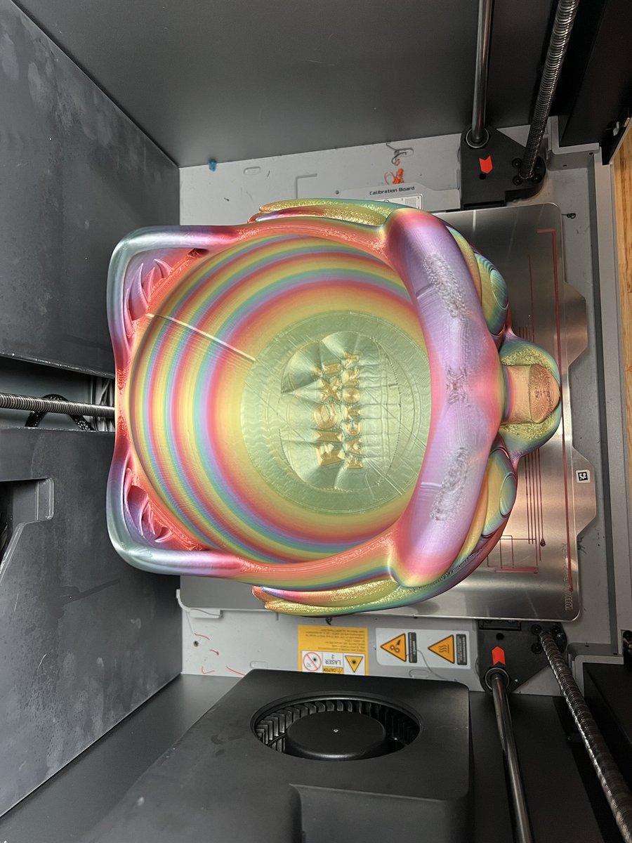 feistykitty's tweet photo. I am unbearably amused at myself. Giant #3DPrinted @FlexiFactory #FlexiCatPlanterBowl full of #FlexiCats 😹(actual cat for scale)
This will make a fantastic display at @GeekCraftExpo PDX.
@TTYT3D #RainbowPLA @BambulabGlobal #X1Carbon @Polymaker_3D @MakerDeck https://t.co/I3vs34KxiN