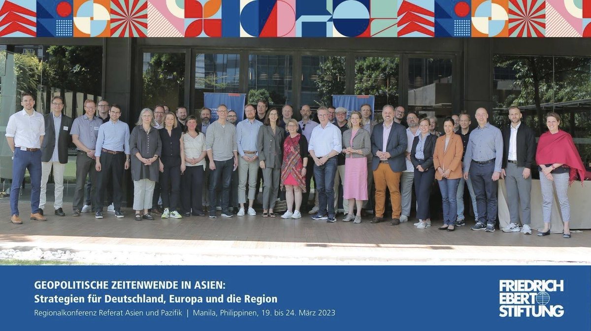 Sabine Fandrych (@sabinefandrych) on Twitter photo Asien macht 60% der Weltbevölkerung und des globalen BSP aus. Hier wird die neue Weltordnung mitgeprägt. Umso wichtiger die Regionalkonferenz <a href="/FESinAsia/">FES Asia</a> mit interessanten politischen Gesprächen und Programm. Dank geht an <a href="/GabyKatzmarek/">Gabriele Katzmarek</a> <a href="/MircoGuenther/">Mirco Günther</a> <a href="/FESonline/">Friedrich-Ebert-Stiftung</a> <a href="/risahontiveros/">risa hontiveros</a> Asien macht 60% der Weltbevölkerung und des globalen BSP aus. Hier wird die neue Weltordnung mitgeprägt. Umso wichtiger die Regionalkonferenz <a href="/FESinAsia/">FES Asia</a> mit interessanten politischen Gesprächen und Programm. Dank geht an <a href="/GabyKatzmarek/">Gabriele Katzmarek</a> <a href="/MircoGuenther/">Mirco Günther</a> <a href="/FESonline/">Friedrich-Ebert-Stiftung</a> <a href="/risahontiveros/">risa hontiveros</a>