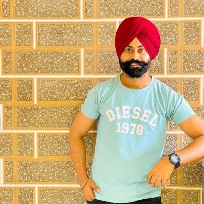 GpBhatti99's tweet photo. #NewProfilePic https://t.co/qnMMH1rQmn