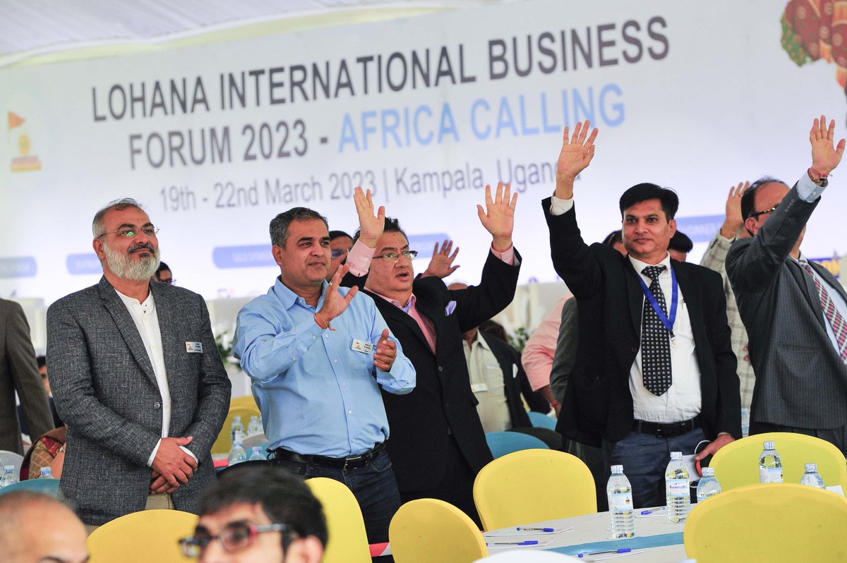 StateHouseUg's tweet photo. President @KagutaMuseveni  addressed the Lohana International Business Forum (LIBF) in Kampala, expressing optimism in Uganda’s capacity to rise to a 1st world economy through exploiting our rich raw material base &amp; investment in virgin areas like pharmaceuticals and edible oil. https://t.co/dmZHNYVXzw
