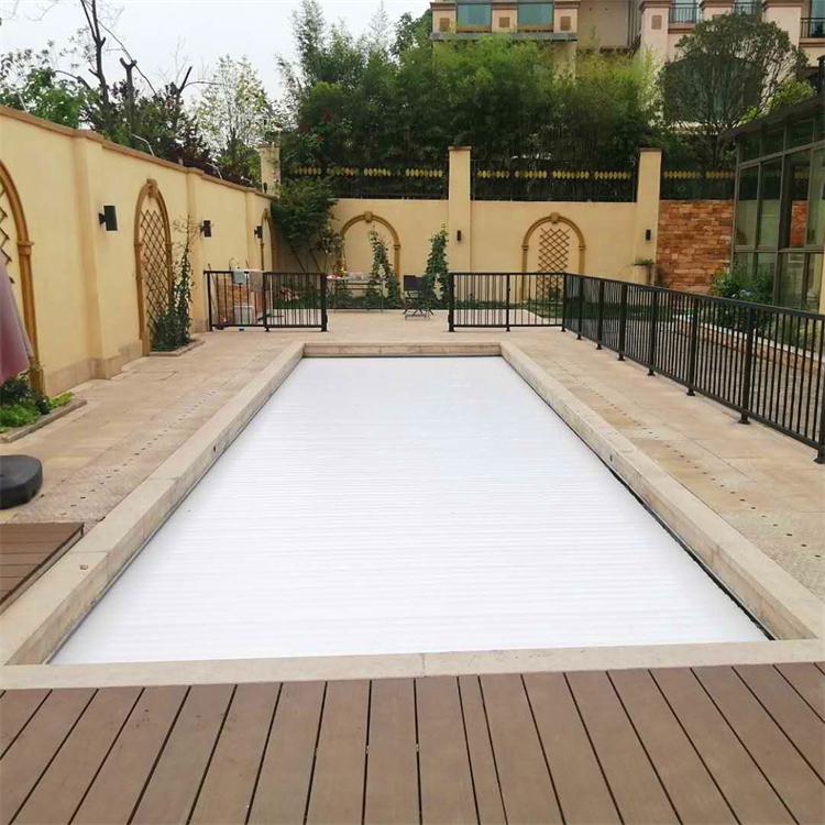 This is one of our automatic safety pool cover system projects. Is it cool? 😁😁
swimmingpoolscover.com
#poolcover
#retracablepoolcover
#automaticpoolcover
#poolsafety
#pooldecoration