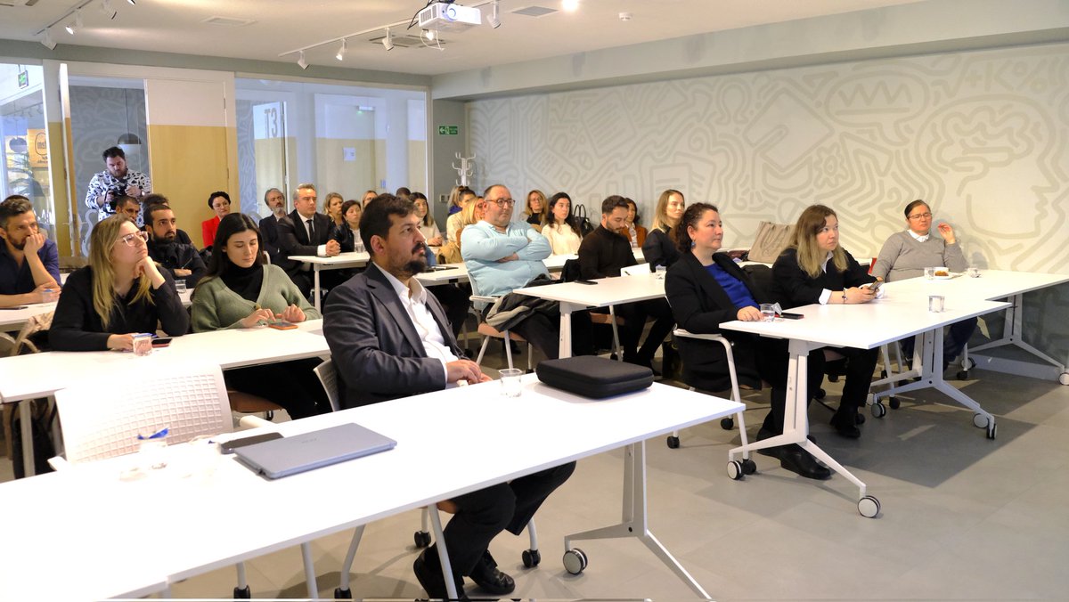 entertechtr's tweet photo. #ENTERTECH ve Erdem Kaya Patent iş birliğiyle hayata geçen #MENTORTECH Bursa Lansmanı gerçekleşti.
Programa kabul alan KOBİ’ler; ciro artışı, yurtdışına açılma ve pazar payını artırma hedefiyle 1500 saat ücretsiz mentorluk alacak! 🎯
Başvurmak için 👉🏻 https://t.co/FpcFeFCrv4 https://t.co/tP9BvvE4B7
