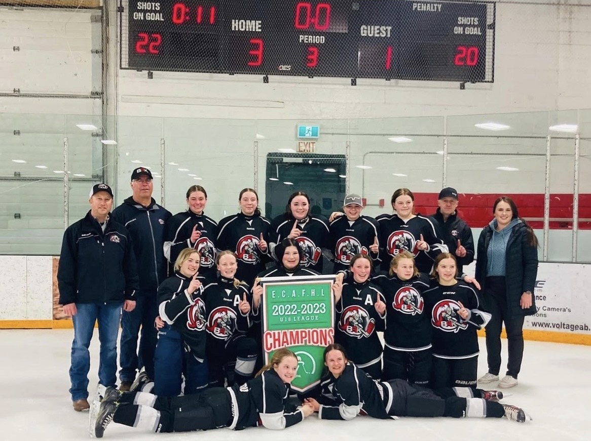 CONGRATULATIONS TO OUR U18 FEMALE TEAM CHAMPIONSHIP TEAM, WHO ARE MOVING ON TO PROVINCIALS!!!
March 30 - April 2, 2023 / Cold Lake 
u18femaleb.haprovincials.ca/home/