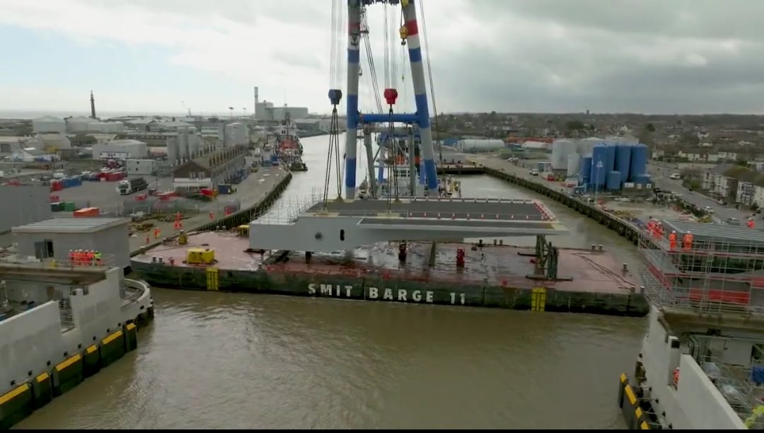 Rory Goodland tweet media