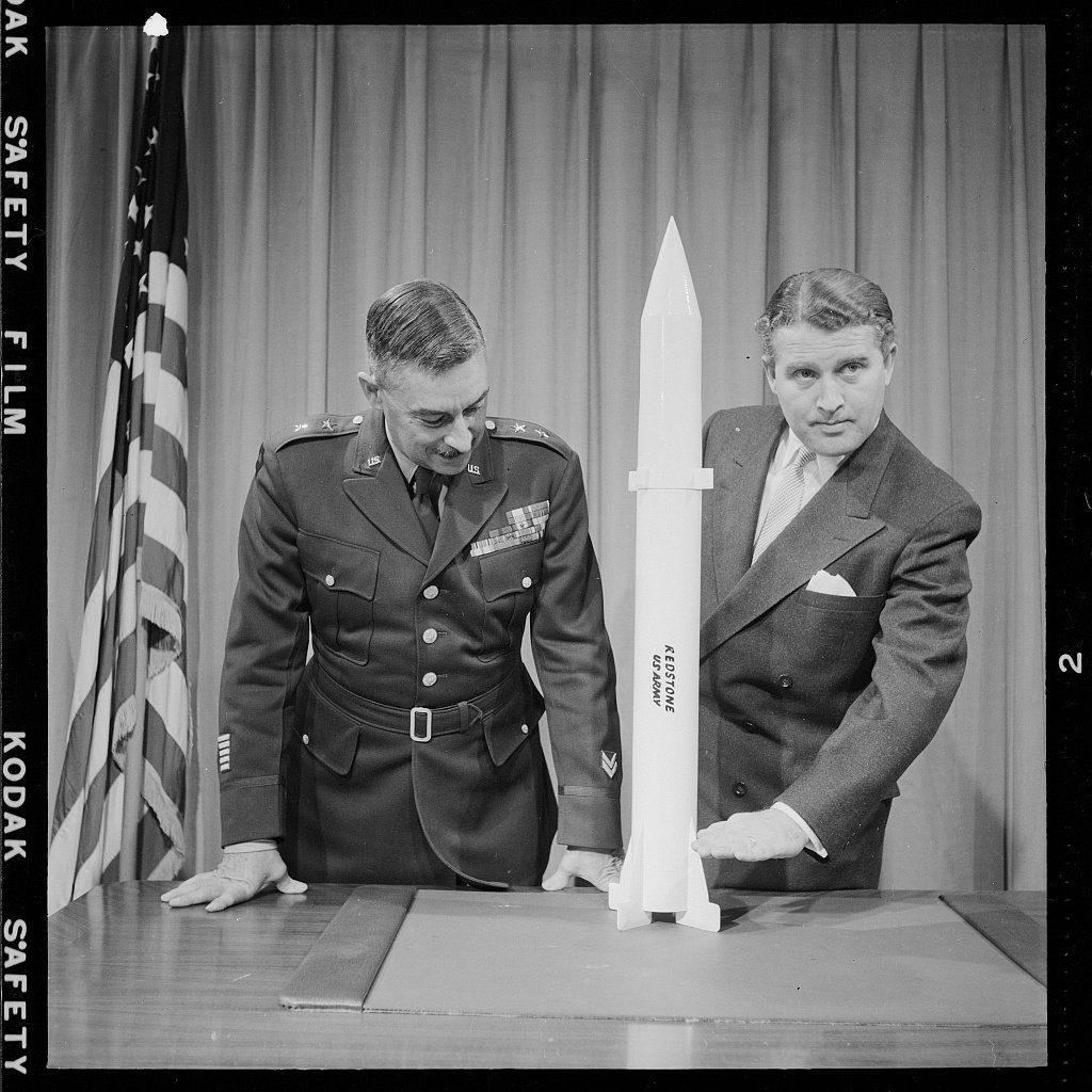 RSCRajkot's tweet photo. 23rd March is the #BirthAnniversary of Wernher von Braun a German-American aerospace engineer and space architect. He is widely thought of as the father of rocket technology and space. #OnThisDay@RSCRajkot Remembers him for his contribution. https://t.co/WJNCowTvkD