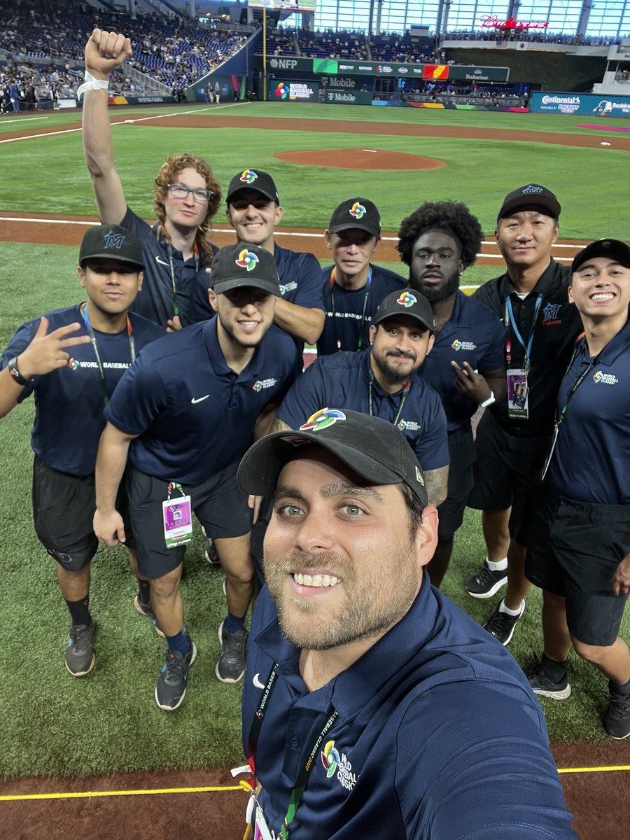 TonyMolinaH's tweet image. Part of the Crew 🤙🏼 @loanDepotpark @WBCBaseball @Marlins  #poolD #quarterfinals #semifinals #finals