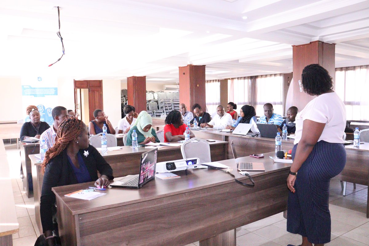MeTAKenya2018's tweet photo. Day 2 of #MeTaTraining , looking at social accountability and the role of various stakeholders in enhancing social accountability.
#accountability #capacitybuilding https://t.co/b84K1BQyEr