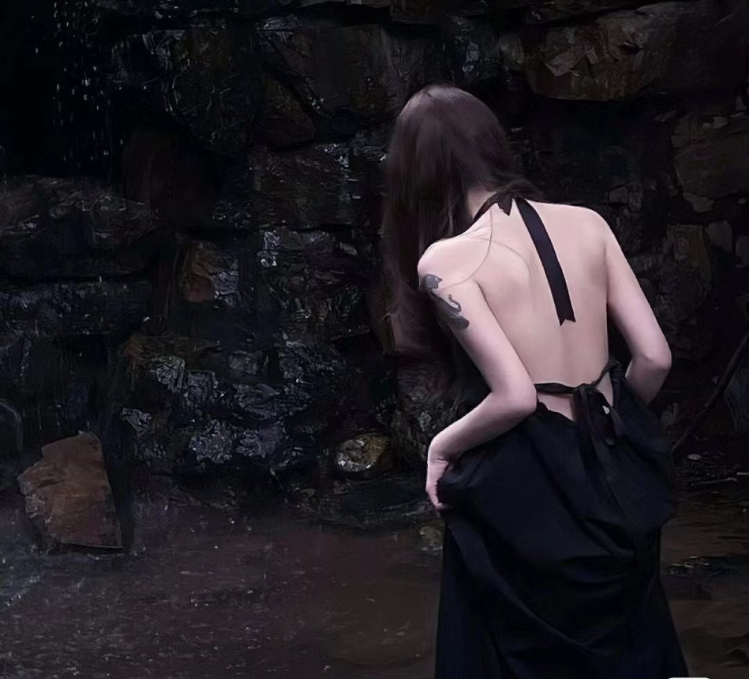 I'm so hungry. I want a banana!#盐城