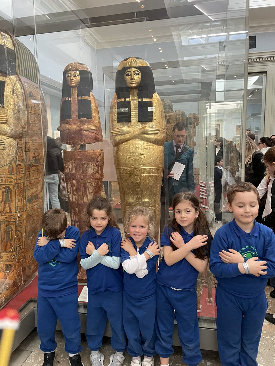 RPPS_LowerS's tweet photo. Year One enjoyed exploring life in Ancient Egypt and discovering real artefacts at the @britishmuseum yesterday! 📝🔎⚱️🏛🗺 #MuseumExplorers #AncientEgypt #PoseLikeAnEgyptian https://t.co/ffBJqfIR1k