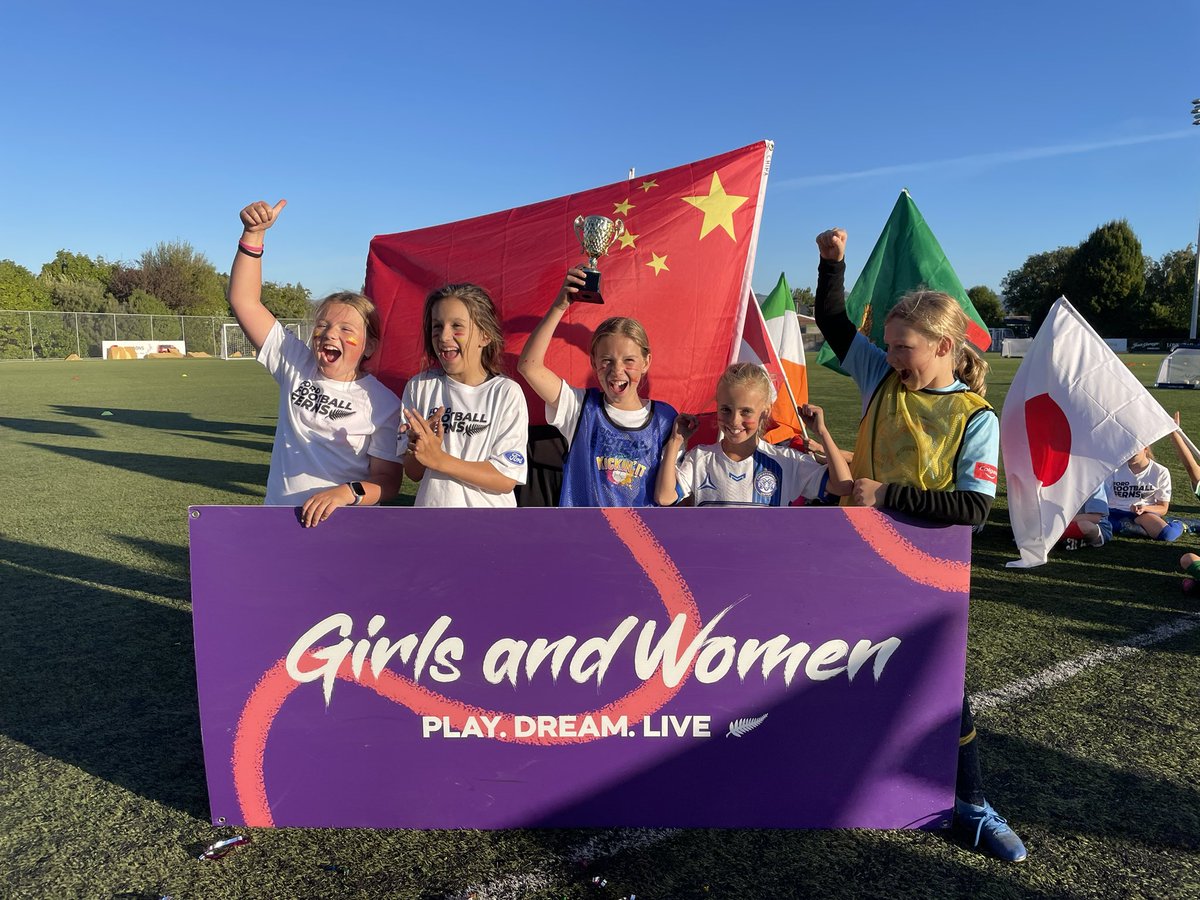 GunnieLove's tweet photo. Last festival for Girls and Women’s Month #miniworldcup #bestfestivalyet https://t.co/ek5bUFht01