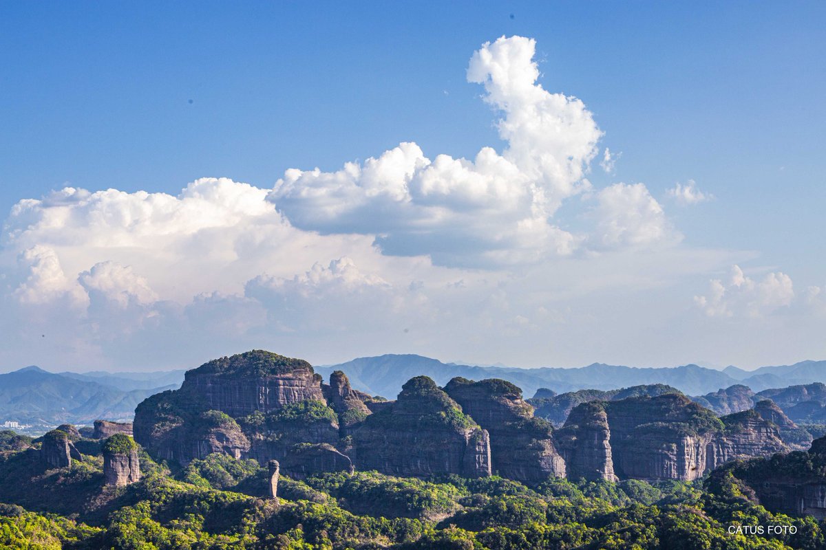 otouch_official's tweet photo. Yesterday, OTOUCH team brought Mushroom to Danxia Mountain, where is an emblem of sex in China. Can you see the famous Yangyuan Stone? a peak looks like a penis. https://t.co/1iKksOzS3v