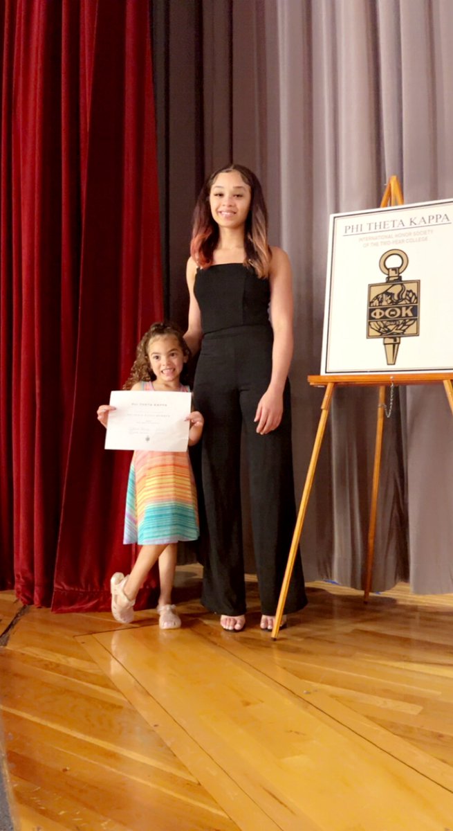 KathleenOdneal's tweet image. Nothing makes me happier than to see my children continue to succeed. Congrats to my beautiful &amp;amp; smart Jada on becoming a member of Phi Theta Kappa. May God continue to bless you as you continue your education &amp;amp; live out your dreams! Love, Mom ❤️
#EMCC 
#FutureDentalHygentist🦷