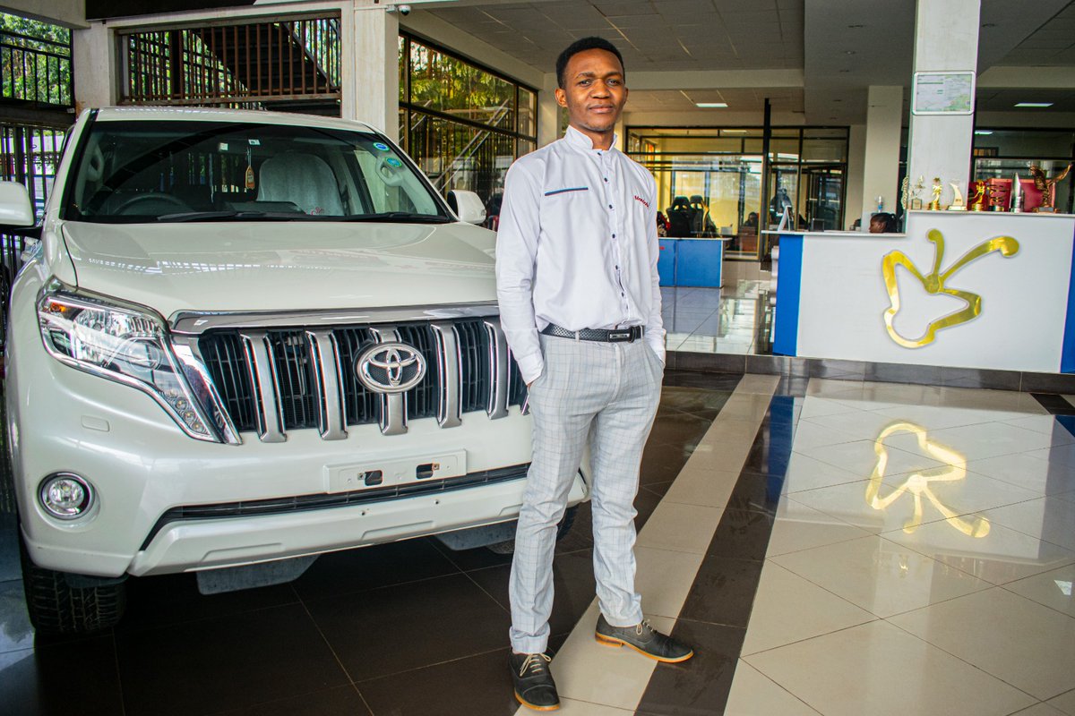 MaridadyMotors's tweet photo. Meet Peace Doyle , joined Maridady Motors in 2021.
Peace works in the marketing department as a digital marketer.

FUN FACT: Our boss keeps referring to him as prince.

#meettheteam
#maridadymotors
#drivetheprocess https://t.co/SWWiidUhG0