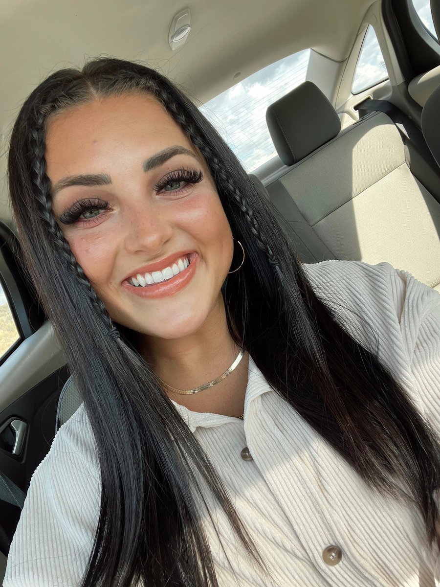 BaileyHansen99's tweet photo. healthy, happy, here 🤎 https://t.co/XcmbBxyRGK