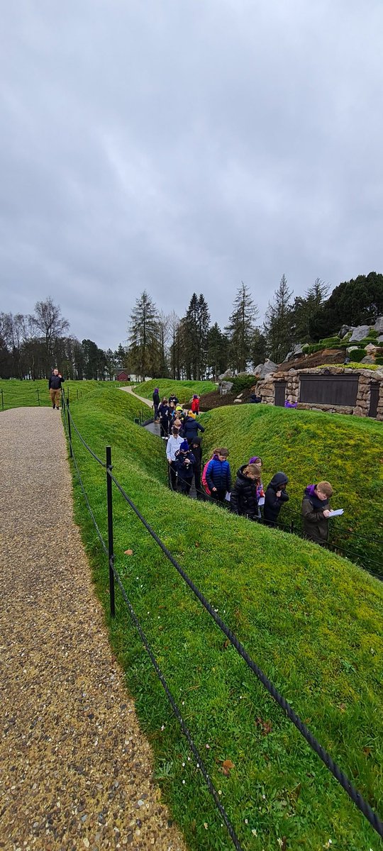 Day 2 of our shared education to the Somme battlefields. Lochnagar crater, Newfoundland and Thiepval memorials are just a few we visited today.  @Grangepkps @StComgallsPS @ExecOfficeNI  @ANDborough #goodrelations