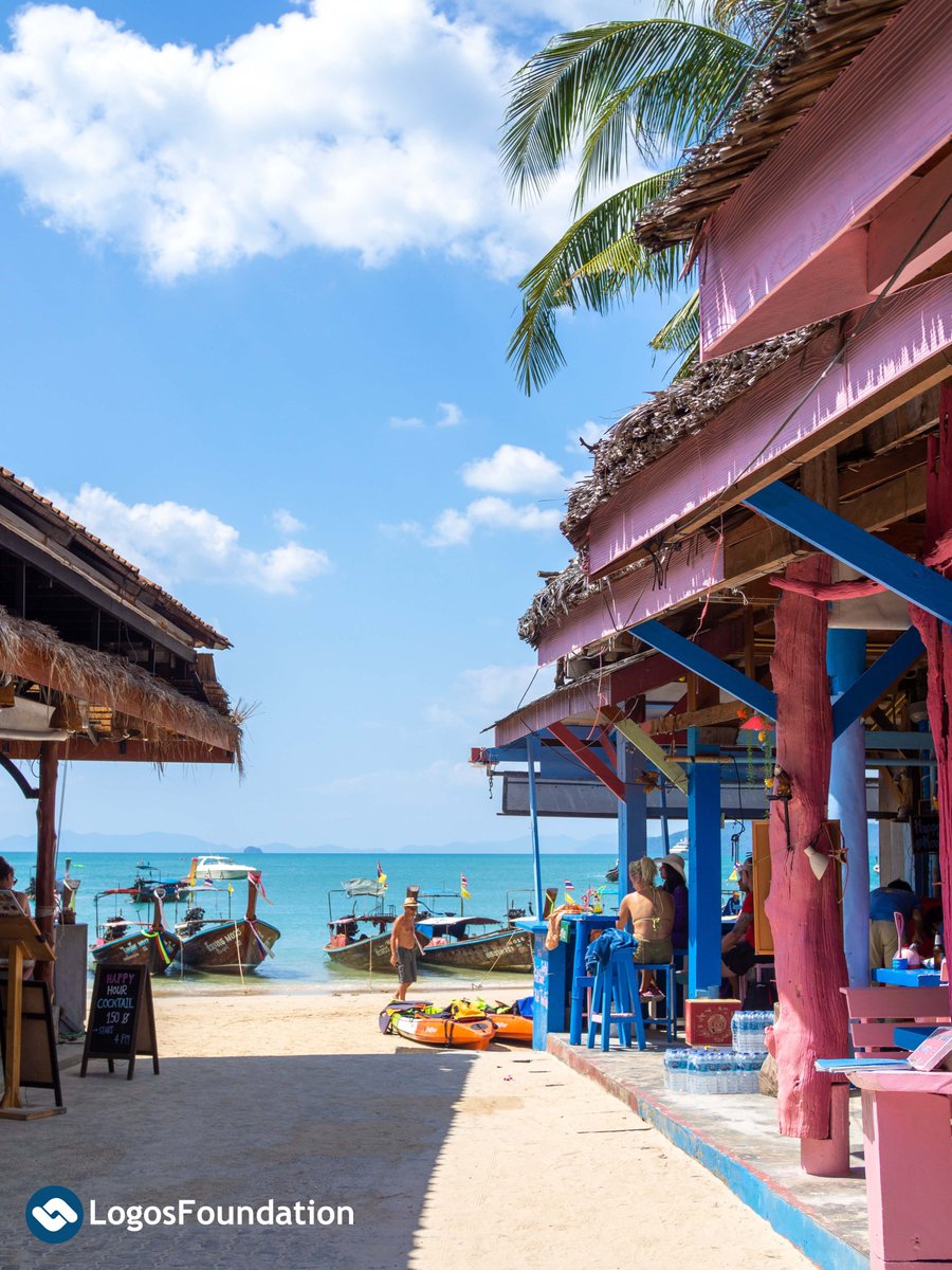 FoundationLogos's tweet photo. Travel has become a daily routine for modern people.โ๏ธ
a trip in keeping with the trend.
A new platform emerges.๐ค
Logospay.๐คณ
#Travel #Vietnam #Metaverse #LOGOS #LOGOSPAY #LOGOSZONE https://t.co/H15mA0EeCD