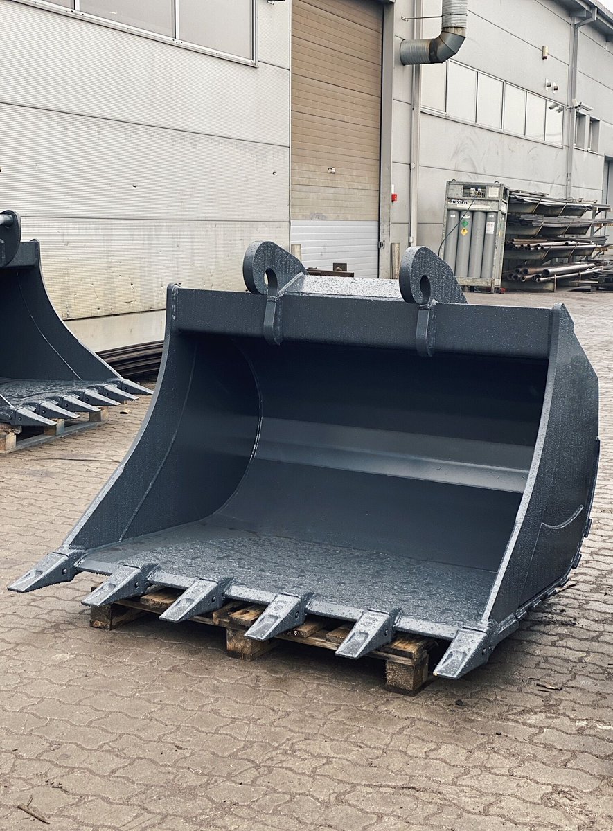 buckets_hydro's tweet photo. Check out our website 👇
https://t.co/GBbopMOop6

#hydroinstal #hydroinstalostroleka #poland #excavator #excavatorbucket #excavating #miningequipment #equipment #heavyequipment #gradingbucket #excavatorattachments #mining #grävmaskin #rivare #rippers #maskinförare #grävskopa https://t.co/4cWvot8R0F