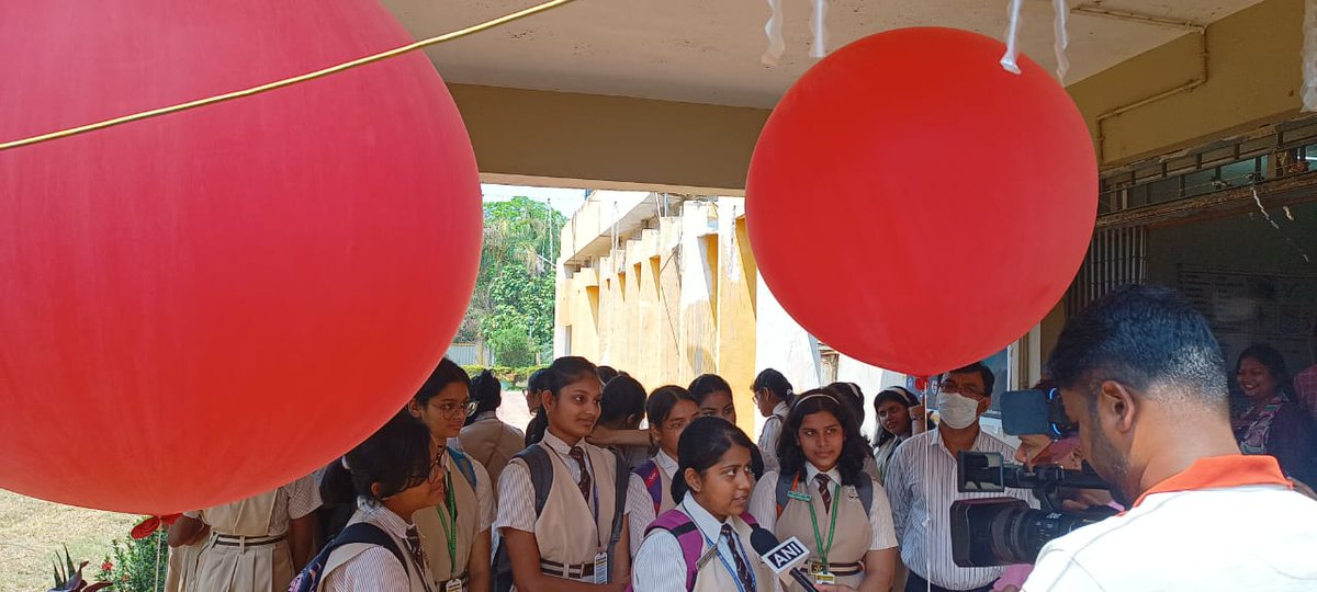 mcbbsr's tweet photo. WMO Day celebration at Met Centre, Bhubaneswar
@WMO #WMODay https://t.co/l6d9tXUcUv