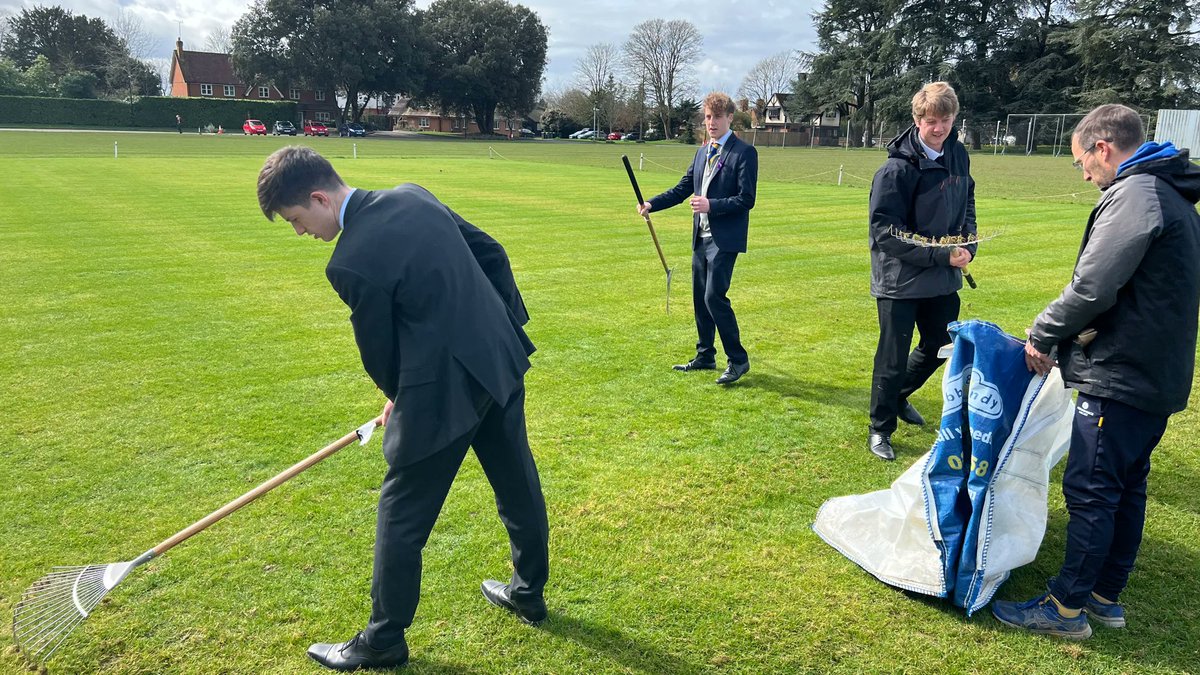 Our senior cricketers have been hard at work this week (when the weather has allowed!) on the cricket square, but not as you'd expect! Here they are on a 'raking exercise' to ensure that it is in pristine condition for the upcoming #ShiplakeCricket season! #ShiplakeInspirational