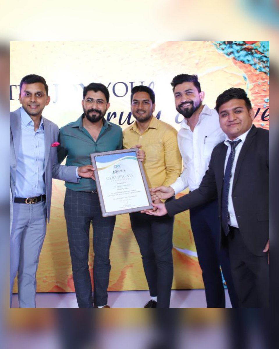 propertyfolks's tweet photo. THANKFUL, GRATEFUL, BLESSED!

Recently team folks got recognised at CRC Group.

We would also like to thank all of our amazing clients for their endless support and feedback that allows us to grow everyday. #ForeverGreatful 🫶

 #Propertyfolks #CRCgroup #CRCjoyus #crcsublimis https://t.co/rdOhcqZdmI
