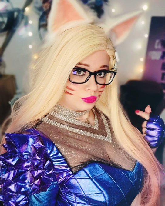 K/DA ALL OUT Ahri is back ❤️ #LeagueOfLegendsFanArt #League_of_Legends #Ahri #LeagueOfLegends https://t<a href="/tag/leagueoflegendsfanart"class="tags">#LeagueOfLegendsFanArt</a><a href="/tag/leagueoflegends"class="tags"><span>#leagueoflegends</span></a><a href="/tag/ahri"class="tags"><span>#ahri</span></a><a href="/tag/league_of_legends"class="tags"><span>#league_of_legends</span></a>