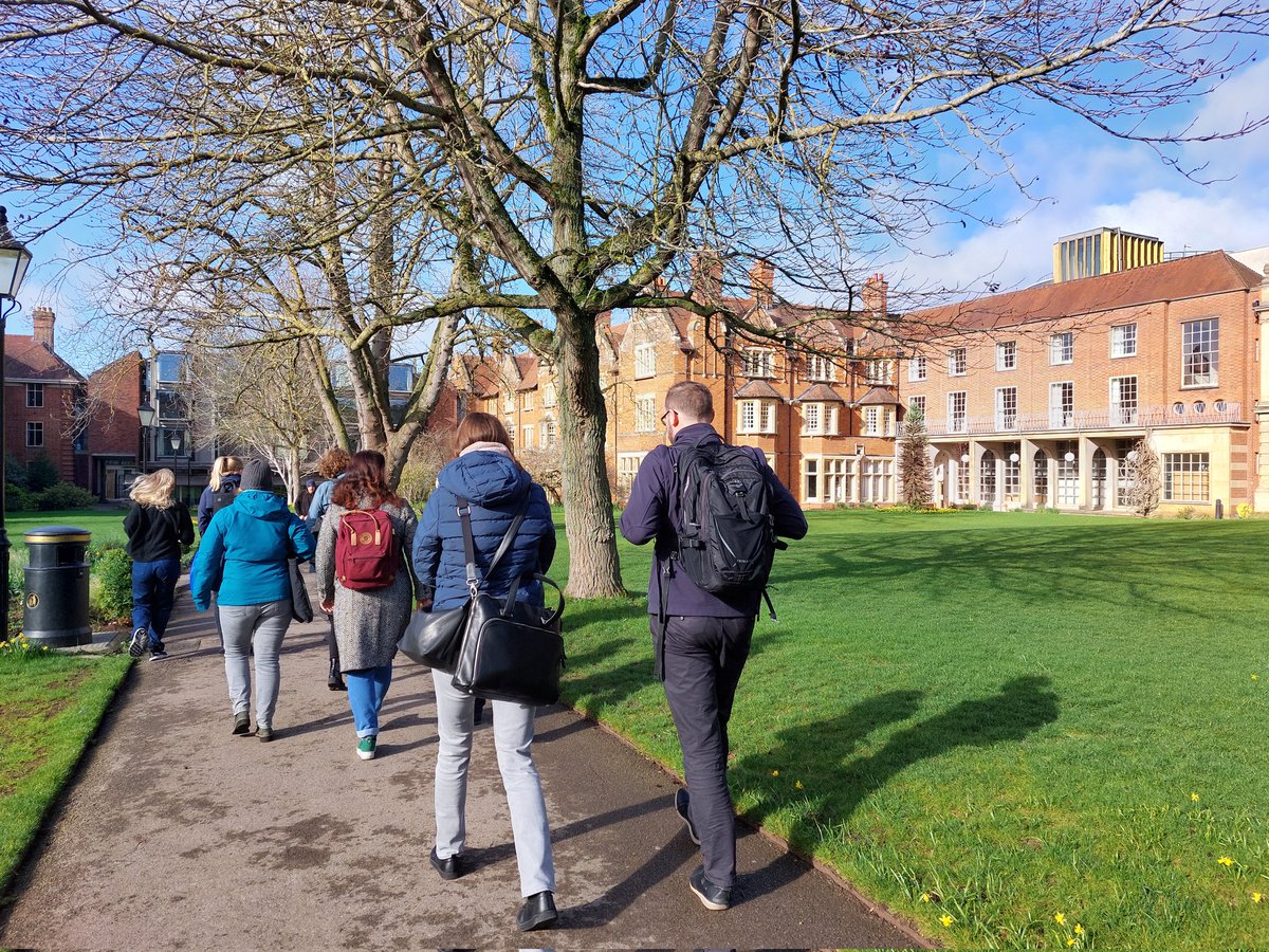 SandraGtz13's tweet photo. On the way to the third day of our network Meeting on non-canonical syntax at the University of Oxford #NoCaSynE #Oxford https://t.co/Cv9JYIIxOe