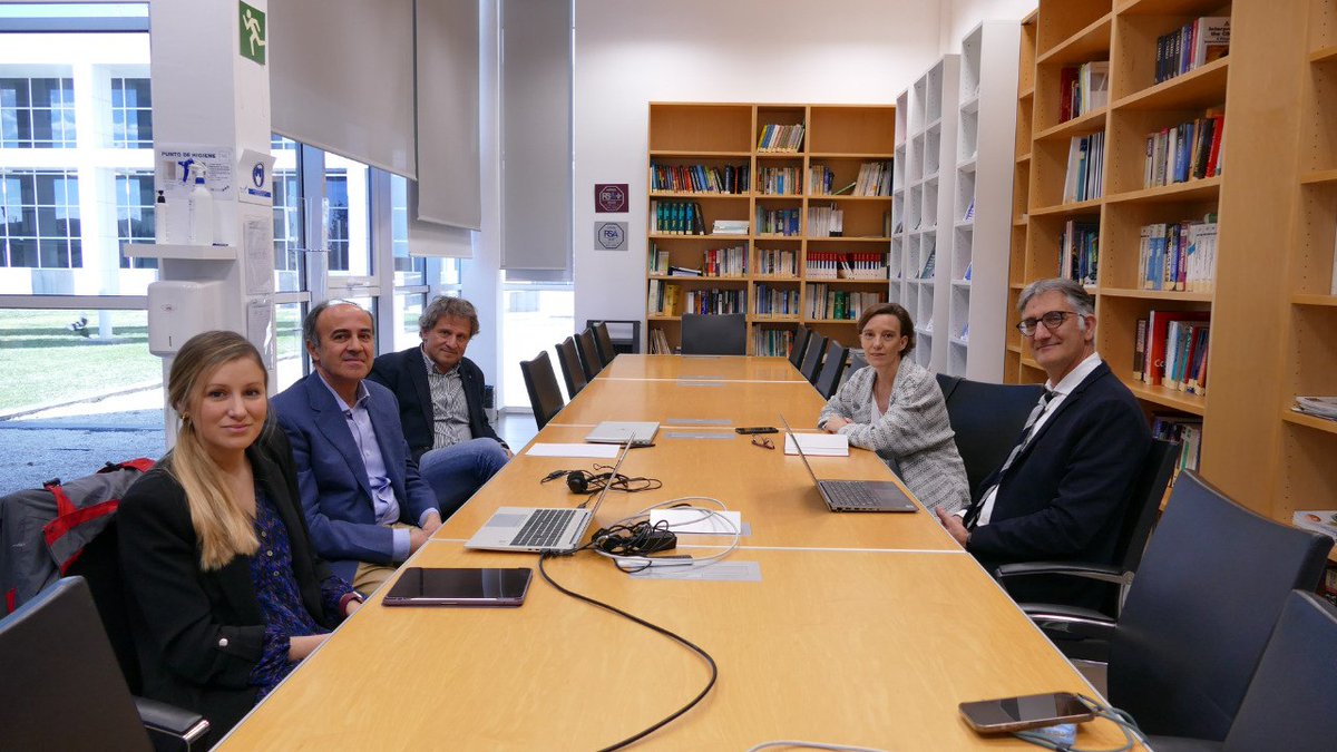 📲 @ITAINNOVA y <a href="/CSIC/">CSIC</a>, a través del Instituto de Microtecnología de Barcelona-Centro Nacional de Microelectrónica (IMB-CNM), firman un protocolo para el diseño y fabricación de circuitos integrados para aplicaciones industriales, sobre todo en #pymes

ℹ️ bit.ly/3yXXa5y