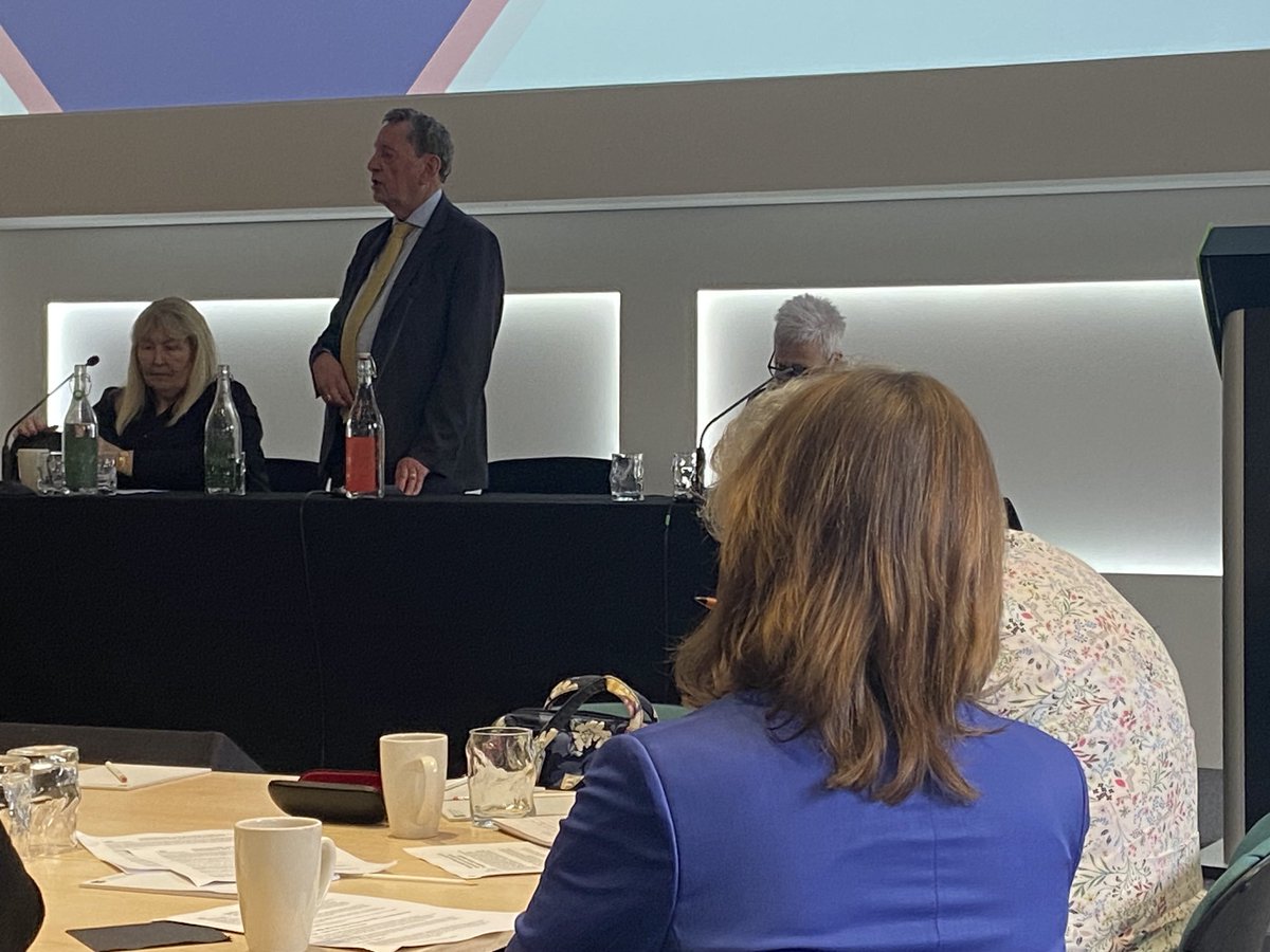Words of wisdom and experience from Lord Blunkett at the #HOLEX Spring Network “Education and lifelong learning are vital and the way out of the challenges we face as a society” ⁦#Speakup4AdultEd