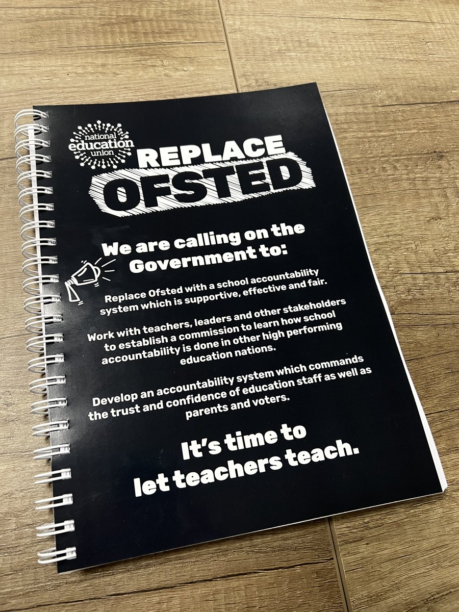 NEUnion's tweet photo. .@Ofstednews invokes fear in teachers and leaders and drives them away from the profession. 
 
This unfair and inadequate inspectorate is fuelling the teacher retention crisis. 
 
It’s time to #ReplaceOfsted. Sign our petition today 👉  https://t.co/eY4fXpfvJr https://t.co/rX9Z22wnfU