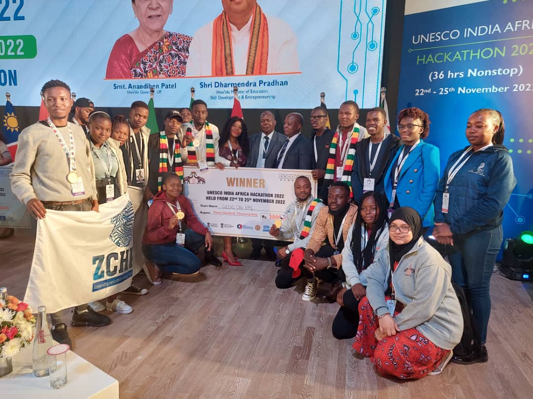 ZCHPC_Zimbabwe's tweet photo. 18 Zimbabwean students went to India to participate at an educational Hackerthon program with their one spoc Mrs Maria Adriano and three mentors from ZCHPC. Five students from Zimbabwe scooped gold medals. https://t.co/1jrCKGfG3M