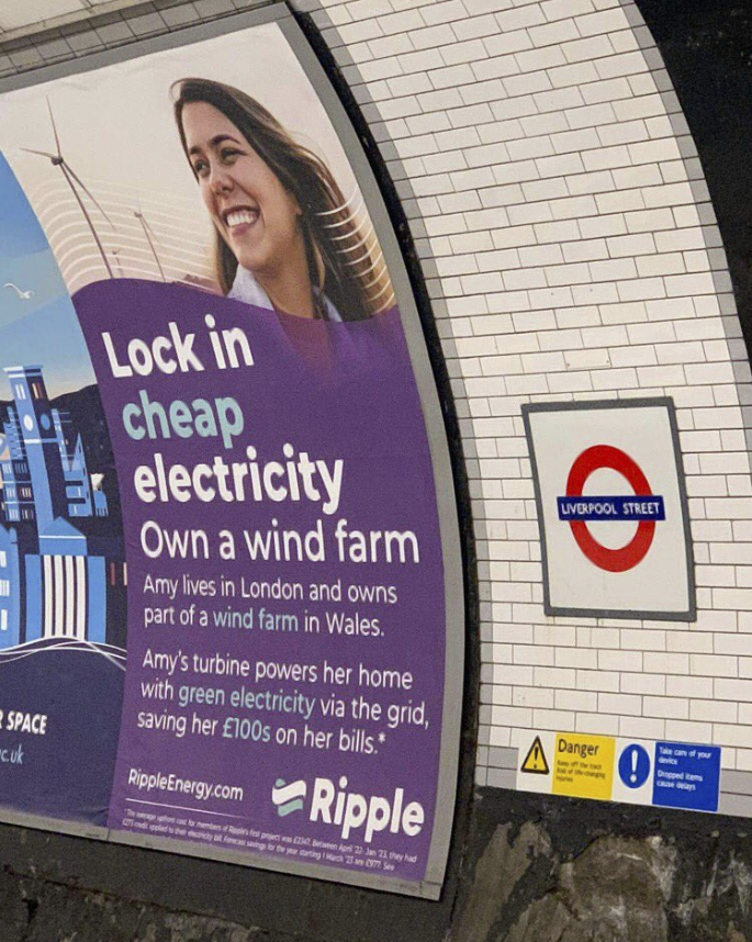 Oi, <a href="/WelshGovernment/">Welsh Government</a>, tell us again how covering Wales in wind farms is a good thing, saving the planet and all that . . . but not, definitely not, the latest way for England to exploit Wales.
Despite the electricity going to England, and English investors.
#TheGreatWindRipOff