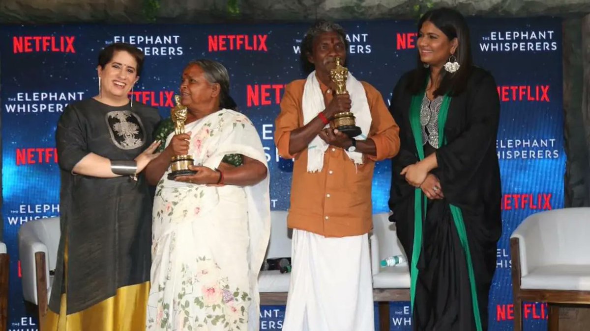 mid_day's tweet photo. #MiddayEntertainment |
IN PHOTOS: Bomman and Bellie from 'The Elephant Whisperers' pose with the Oscar at an event in Mumbai
@guneetm @EarthSpectrum
#InPhotos #Bomman #Bellie #TheElephantsWhisperers #Osccar #Netflix #GuneetMonga #KartikiGonsalves
https://t.co/a4iL1rrYr3 https://t.co/m58OAQEmaq