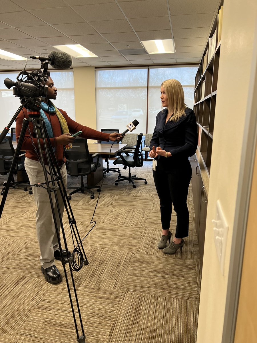 NickKnows_1's tweet photo. .@KOLO8 tune into GMR @6! I’ll have the story about the recent uptick in hip &amp; knee replacements. I spoke to Dr. Jessell Owens from @GreatBasinOrtho . #hipreplacement #kneereplacement #jointpain #KOLO8NewsNow #GoodMorningReno 

https://t.co/jQotvai3Uh https://t.co/AmWvG5HILa