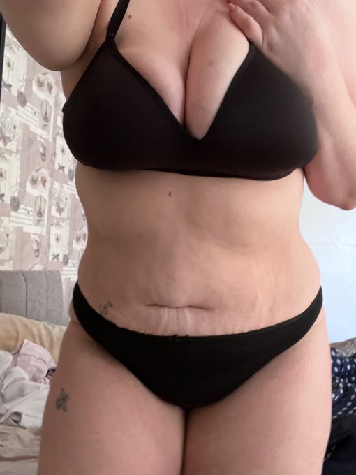 🖤 https://t.co/blooRDLoRB