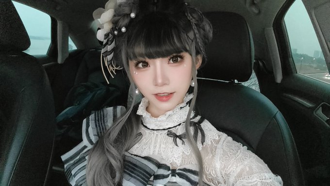 Twitterのコスプレ画像19