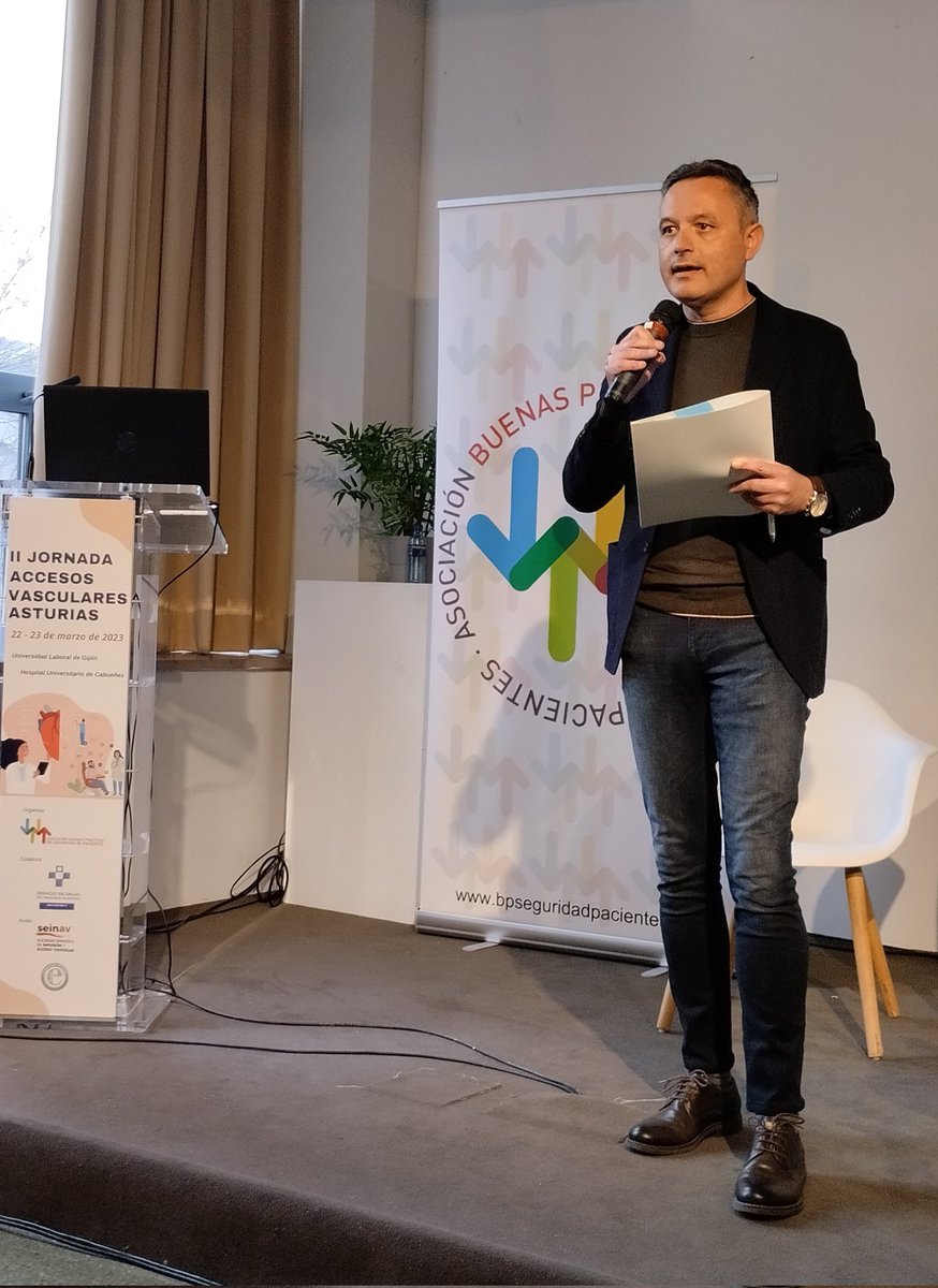 ABPSegPac's tweet photo. Entrega de premios a las comunicaciones, conclusiones y cierre de la IIJornadas Accesos Vasculares Asturias por  @CCR_BPSOAst @FlebitisZero @SEINAV_  Segundo y primer premio @ofthevega @RachelGijon @anuskacao #AreaV https://t.co/3stm8fWYxy