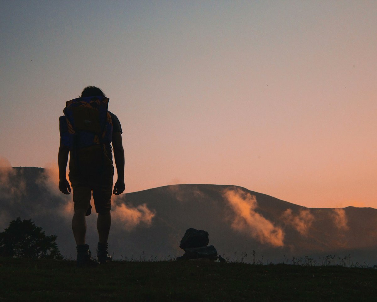 TripListTravel's tweet photo. Travel is a powerful source of inspiration, offering a chance to explore new cultures and experiences. It can challenge beliefs and offer a break from routine. Gain a fresh perspective on life’s challenges, so pack your bags and set out on an adventure! #TravelInspiration https://t.co/EHO5aOdcCy