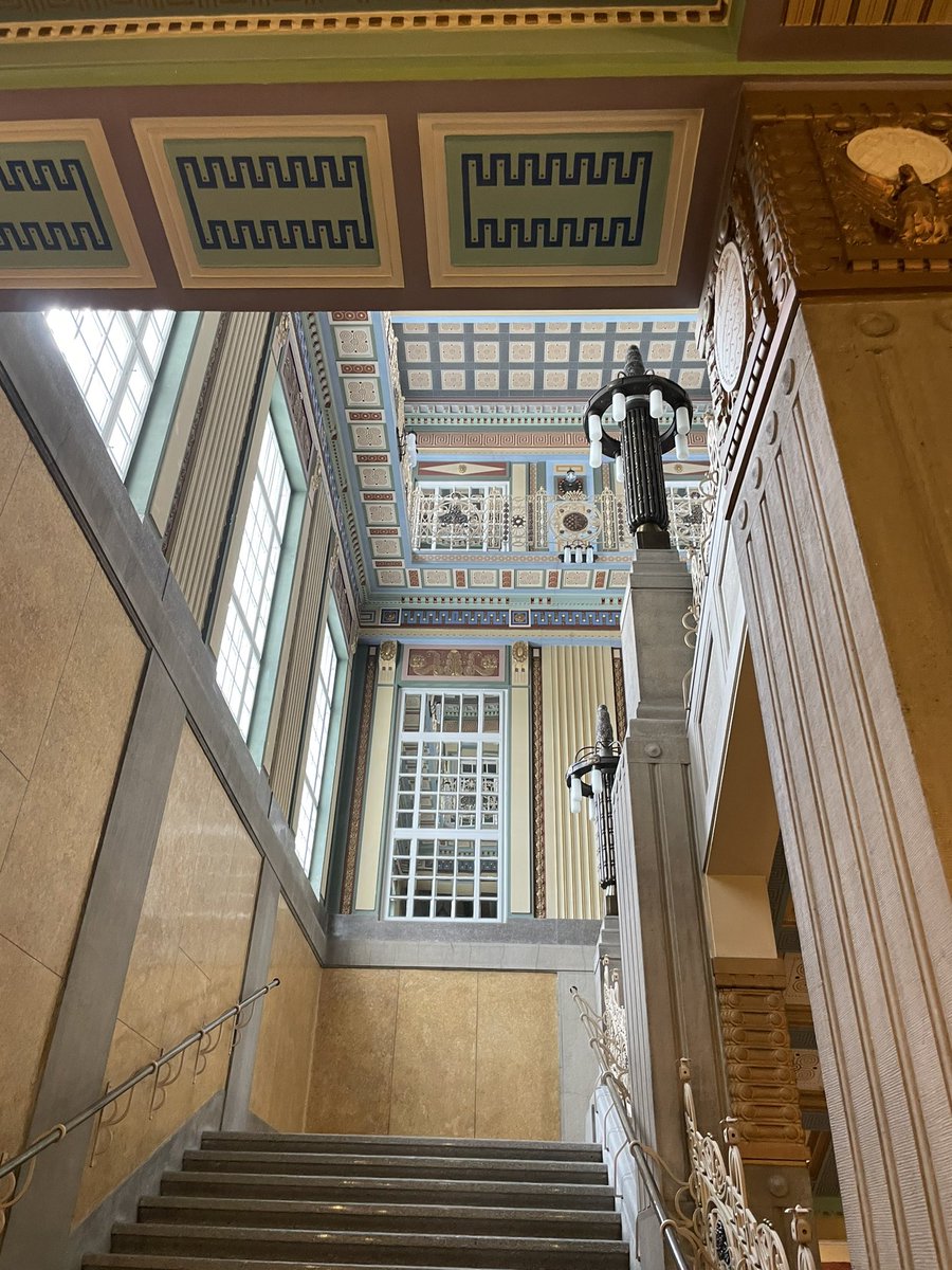 alena_zimova's tweet image. #radnice