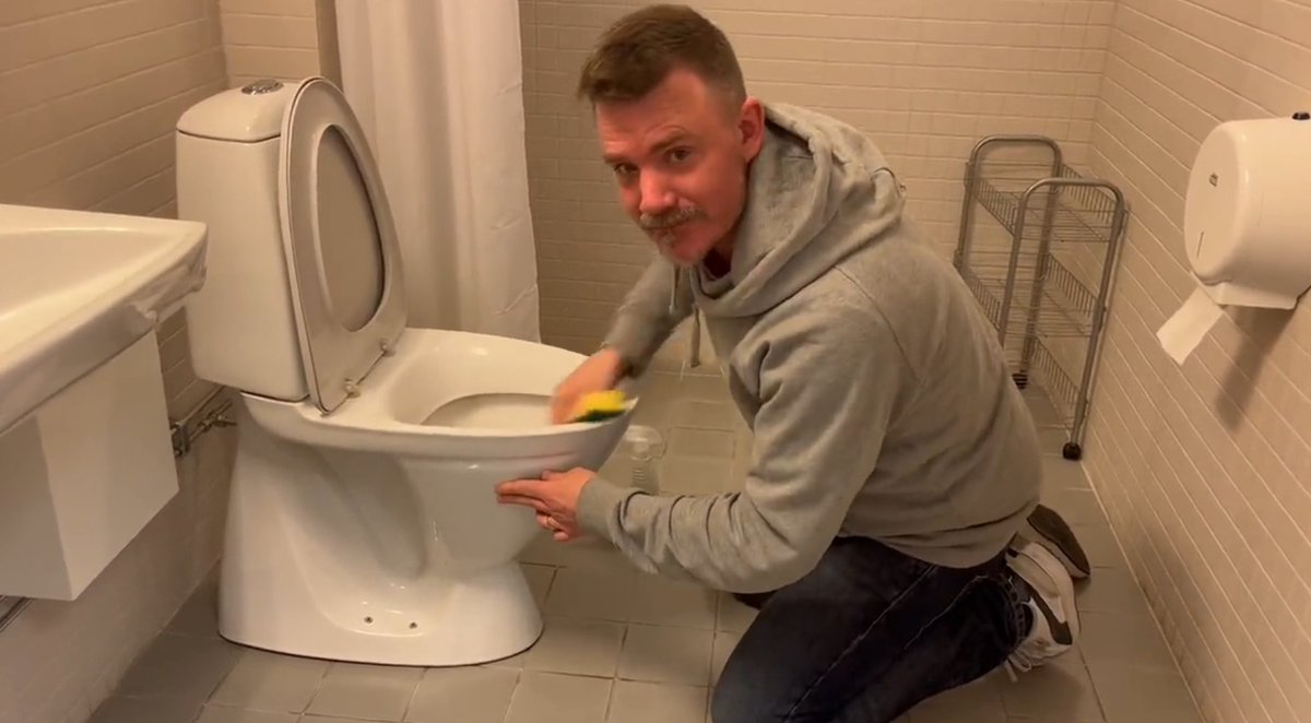 cursed högerbilder (@cursedhoger) on Twitter photo 