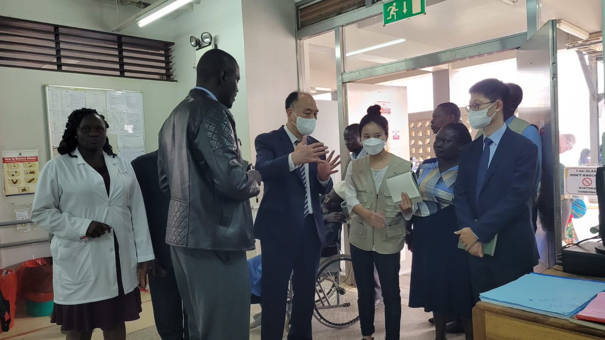 kofihuganda's tweet photo. On 13th March, 2023, @kofihuganda team led by KOFIH's Director General Dr. Bok Hyum NAM conducted a monitoring visit to #Masaka Regional Referral Hospital. Together with Masaka RRH leadership team, they went on a tour around KOFIH funded &amp; equipped facilities. https://t.co/1bElYZ3QcY