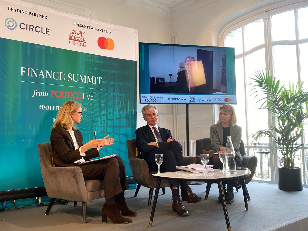 « La future stratégie d'#investissement de détail de la #CommissionEuropéenne doit etre inclusive : favoriser l'investissement des épargnants désireux de le faire et des épargnants potentiels qui s'autocensurent » <a href="/ALanversin/">Anne de Lanversin</a> CEO <a href="/Generali/">Generali Group</a> Global Pension - Sommet #POLITICOFinance
