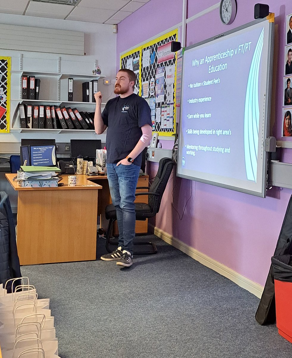 slgict's tweet photo. Informative &amp; inspirational talk from Robert from @bfastmet today.  Some great opportunities for our students interested in apprenticeships @SLGBallymena @SlgCareers https://t.co/s7GIacIvtr