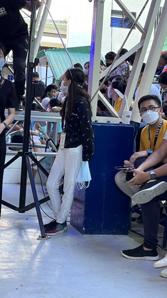 hezyljoyce's tweet photo. wa najud moy takas guys nag dala na jud silag face masks HAHAHAHAHAHAHAHAHAH

#AKBoldAndBright
#KnightsShowYourMight
#AKKnightsAndEthnics
#SPCAtlas2023
#SPCAtlas2023SocioCulturalDay https://t.co/Z9illokV9E