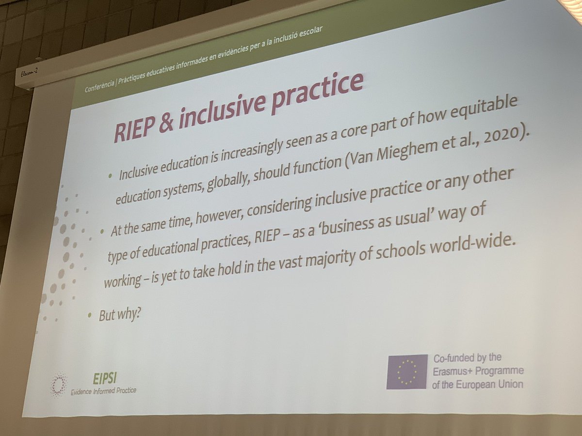 <a href="/ChrisBrown1475/">Chris Brown</a> presenting a key note <a href="/PbeTools/">EIPSI</a> conference outlining the <a href="/EUErasmusPlus/">Erasmus+</a> project to Catalonia’s teachers.