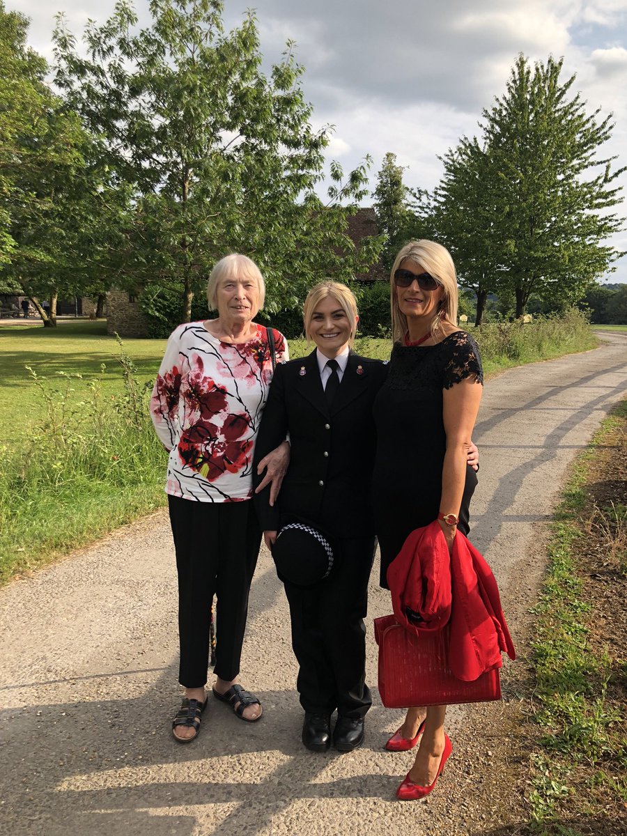 Sadness is an emotional response I experienced from reading the recent reports on the Metropolitan Police.  Millions of officers each and every day risk their lives and act selflessly.   Lets change the world together! So proud of all blue 💙#Daughter Decontaminatingbootsdaily👍