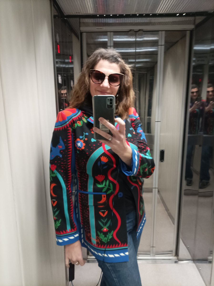 luxescipod's tweet photo. Finished recording and off to explore the National Gallery.
#podcast #Athens #athenslife #artmuseum #momsdayout https://t.co/hZOaykQxzL