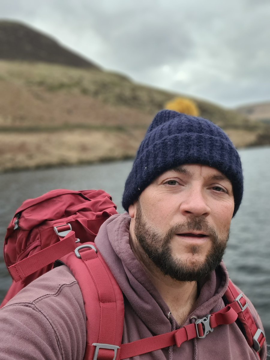 BigCheeseLogan's tweet photo. I done the Dovestones Reservoir circular yesterday my 1st long walk in a good while it's fair to say my legs are feeling it today.
Here's some Selfie snaps I took whilst out.
#Nature #Hike #Hiking #Walking #Pictures #Rt #Like #Manchester #Viewsinlife #scenery #Wilderness https://t.co/vAbsdv8GSo