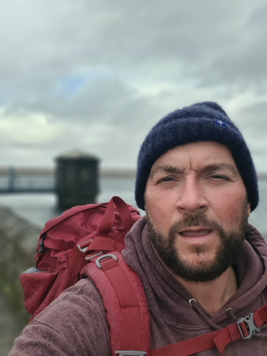 BigCheeseLogan's tweet photo. I done the Dovestones Reservoir circular yesterday my 1st long walk in a good while it's fair to say my legs are feeling it today.
Here's some Selfie snaps I took whilst out.
#Nature #Hike #Hiking #Walking #Pictures #Rt #Like #Manchester #Viewsinlife #scenery #Wilderness https://t.co/vAbsdv8GSo